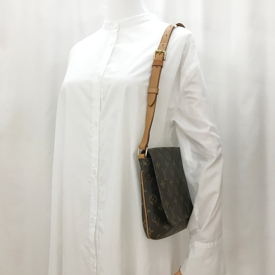 LOUIS VUITTON Monogram Musette Tango Short M51257 Shoulder bag