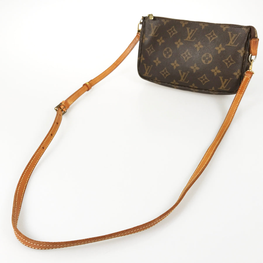 LOUIS VUITTON Monogram Pochette Accessoires M51980 Pouch
