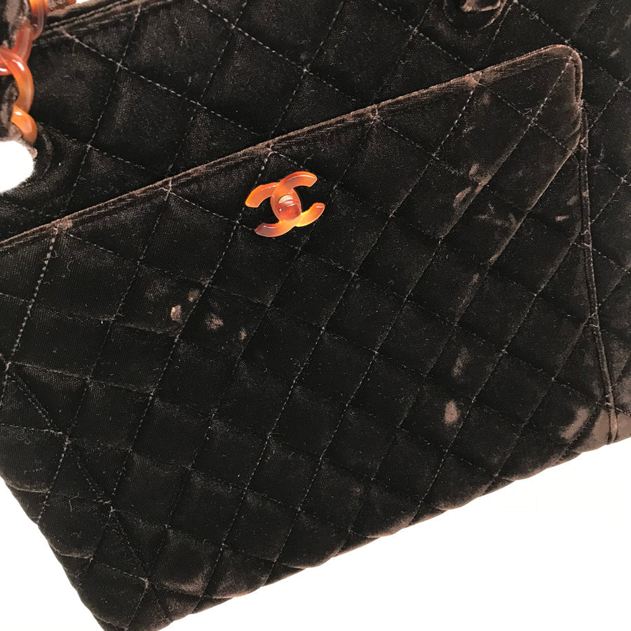 CHANEL Matelasse Shoulder bag