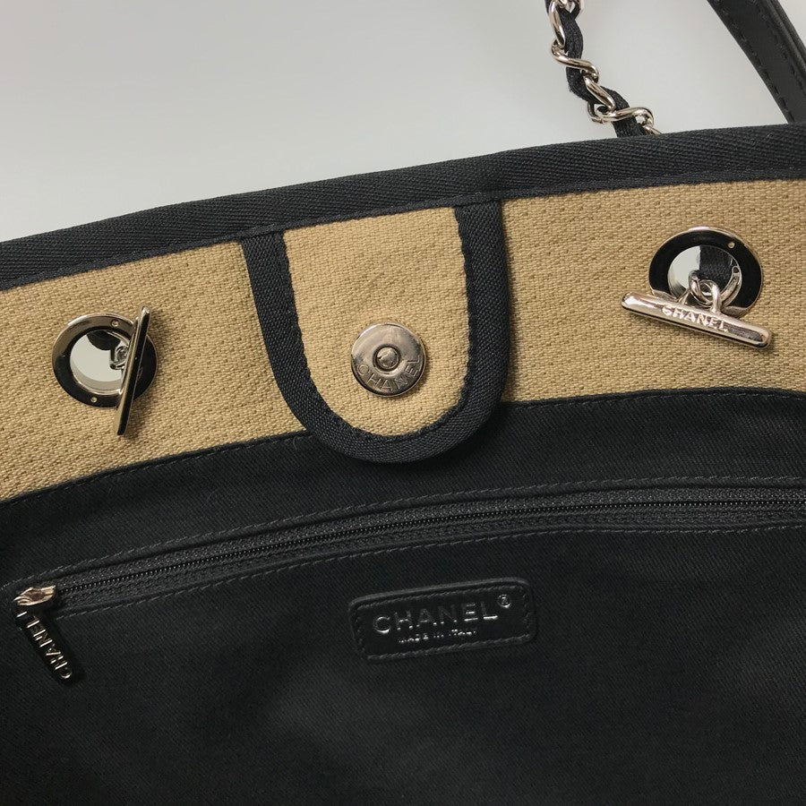 CHANEL Deauville MM Tote bag