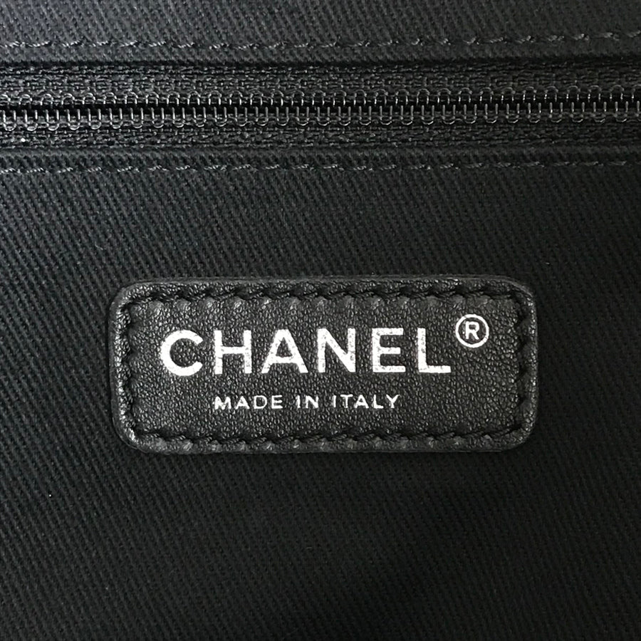 CHANEL Deauville MM Tote bag