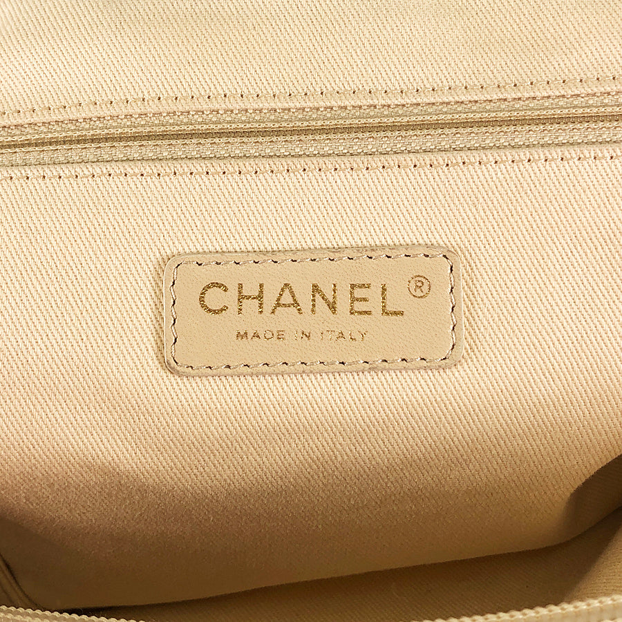 CHANEL Tote bag