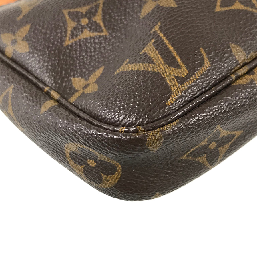 LOUIS VUITTON Monogram Pochette Accessoires M51980 Pouch