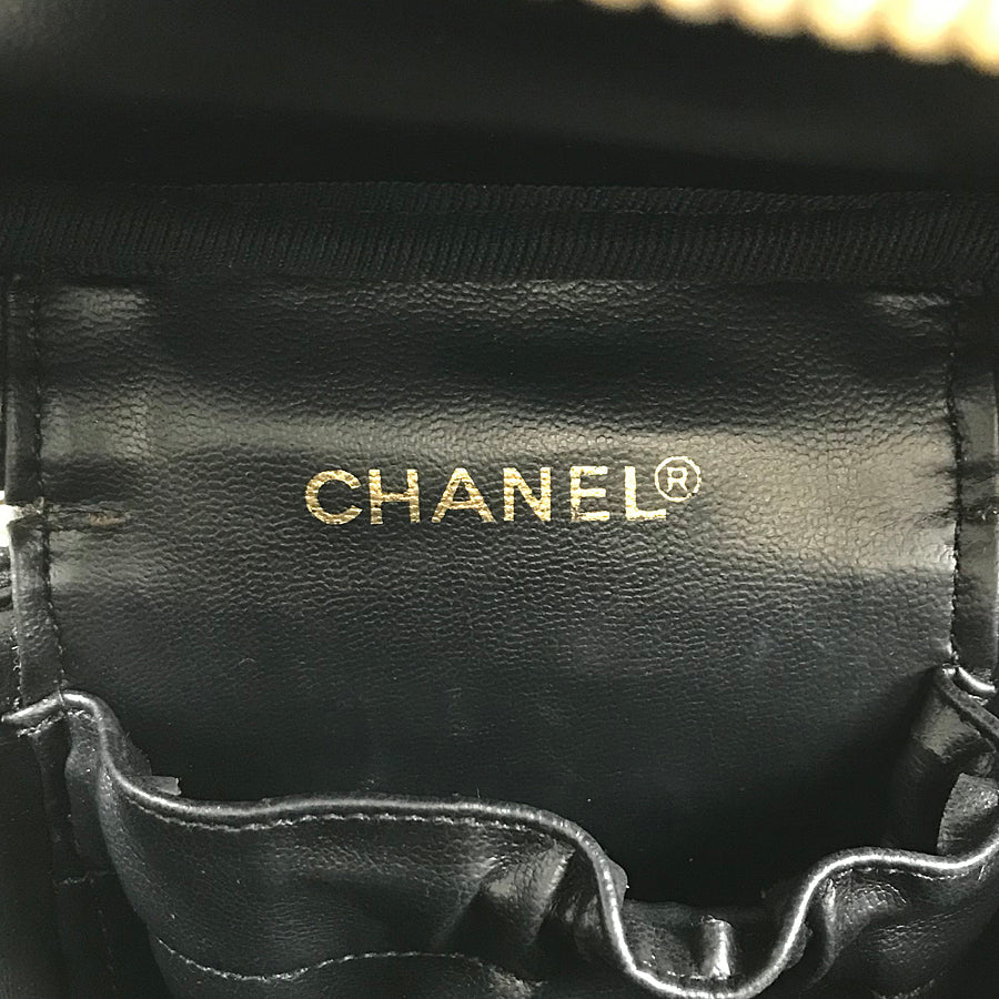 CHANEL Vanity case
