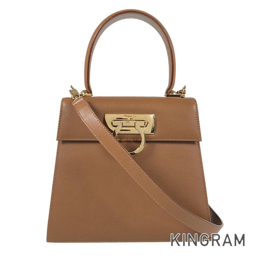 Salvatore Ferragamo Gancini AQ-21 2193 Hand bag