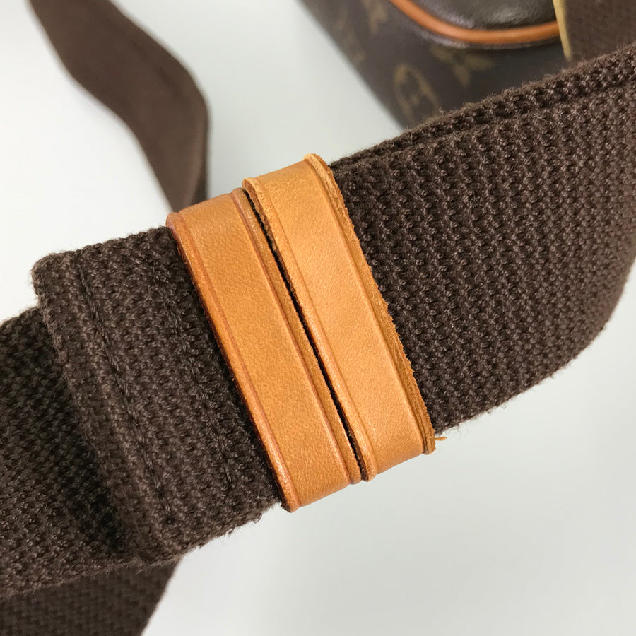 LOUIS VUITTON Monogram Pochette Gange M51870 Sling bag