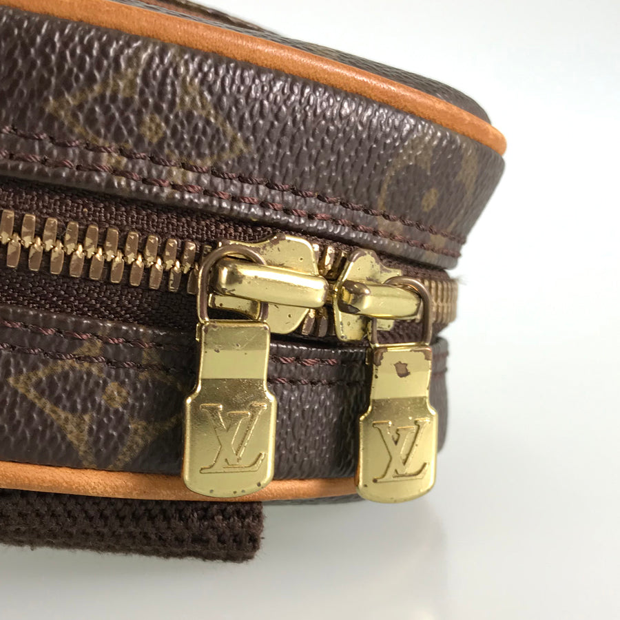 LOUIS VUITTON Monogram Pochette Gange M51870 Sling bag
