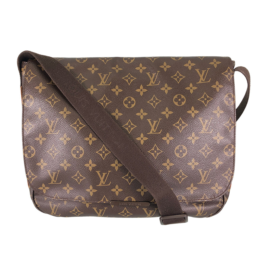 LOUIS VUITTON Monogram Messenger Beaubourg MM M97038 Shoulder bag