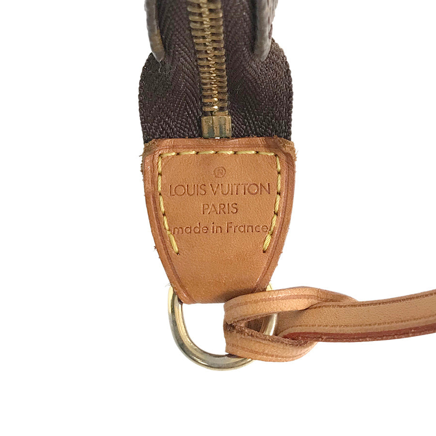 LOUIS VUITTON Monogram Pochette Accessoires M51980 Pouch