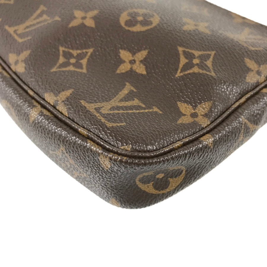 LOUIS VUITTON Monogram Pochette Accessoires M51980 Pouch