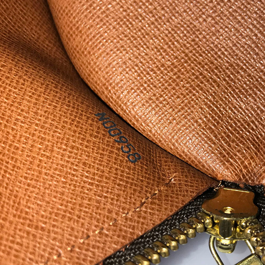 LOUIS VUITTON Monogram Old Papillon 26 M51366 Hand bag