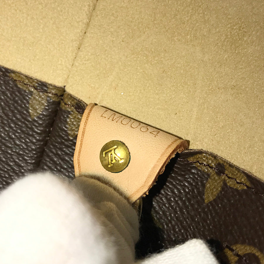 LOUIS VUITTON Monogram Luco M51155 Tote bag