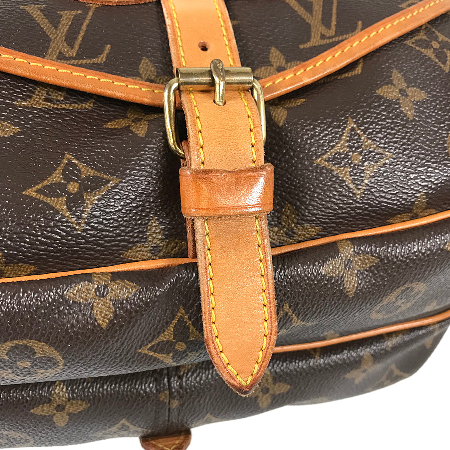 LOUIS VUITTON Monogram Saumur 30 M42256 Shoulder bag