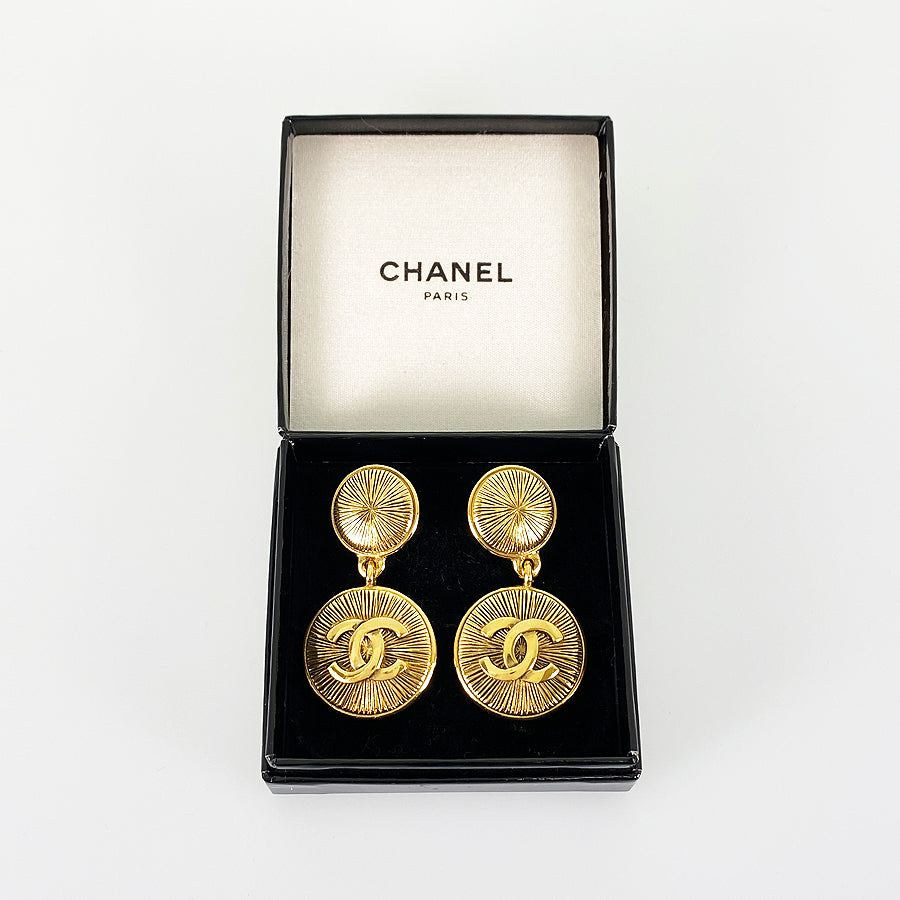 CHANEL Earring