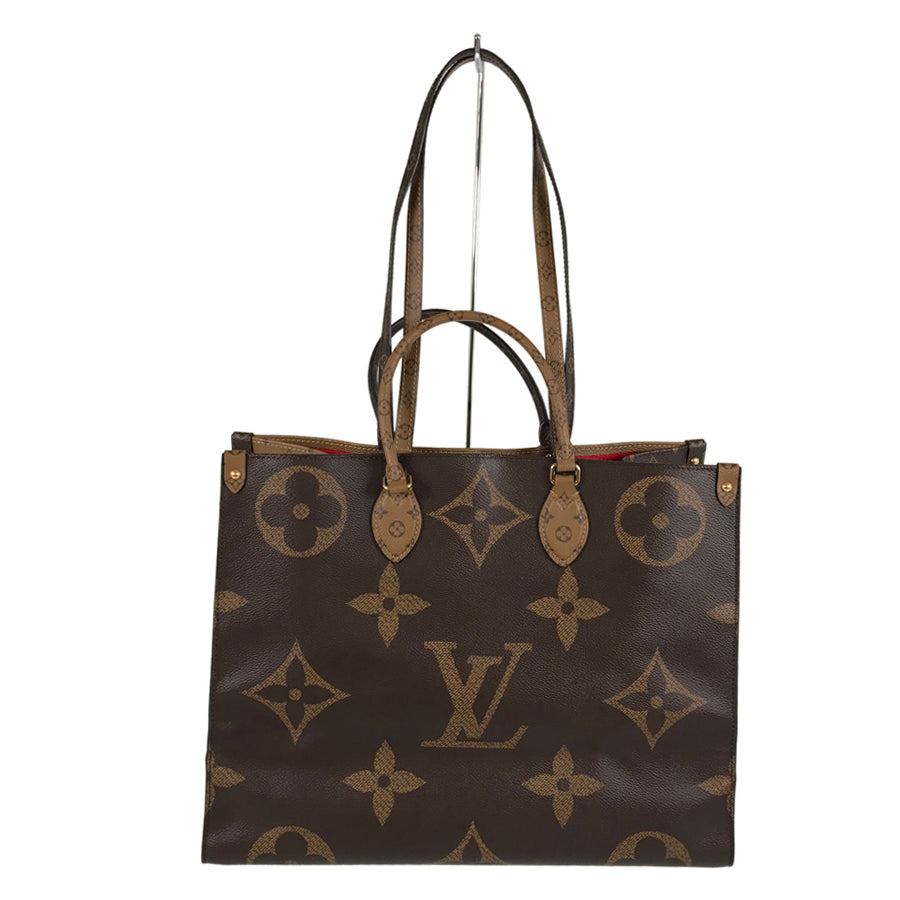 LOUIS VUITTON Monogram Giant Monogram Giant Reverse On The Go GM M45320 Tote bag