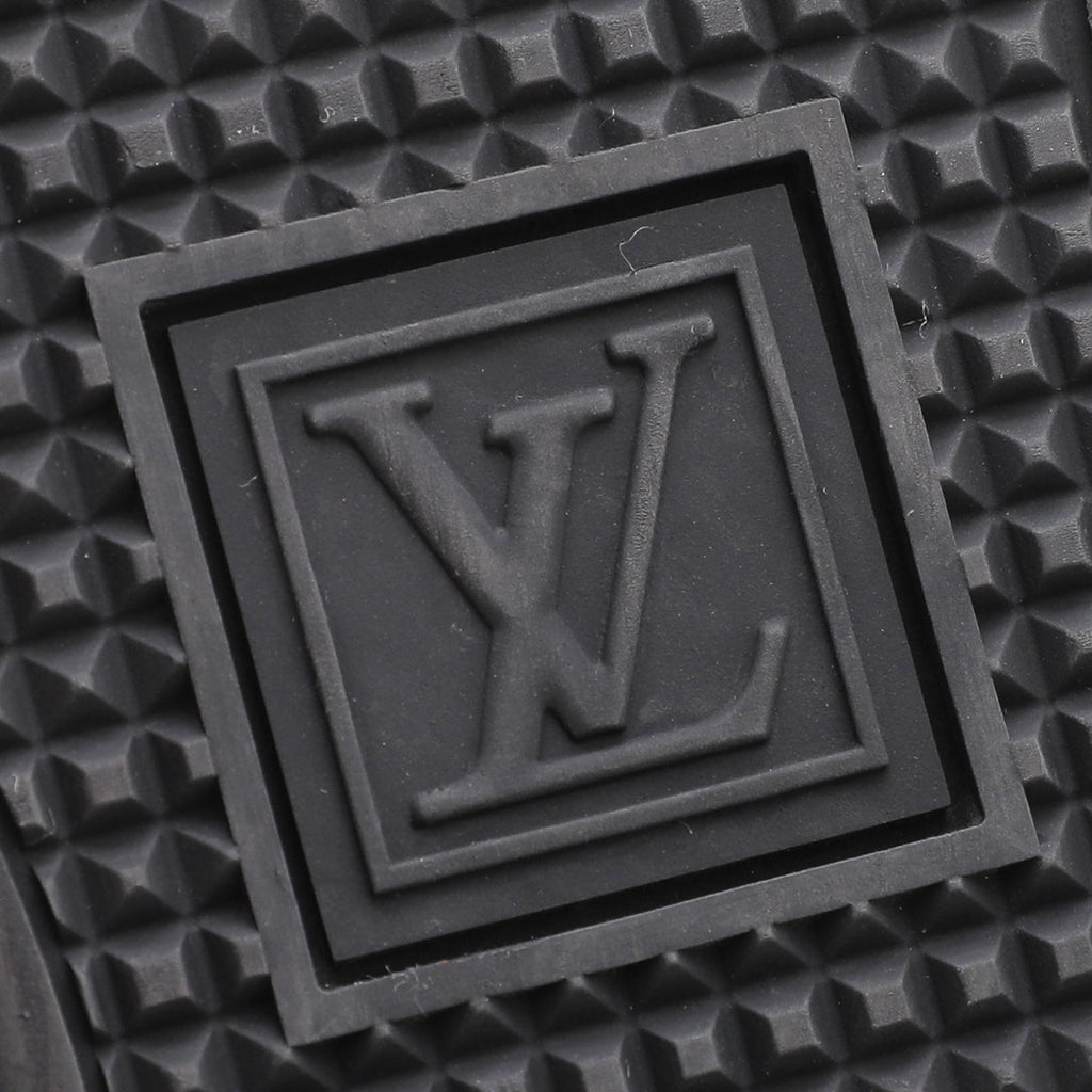 Louis Vuitton Black Vernis Front Sneakers 35
