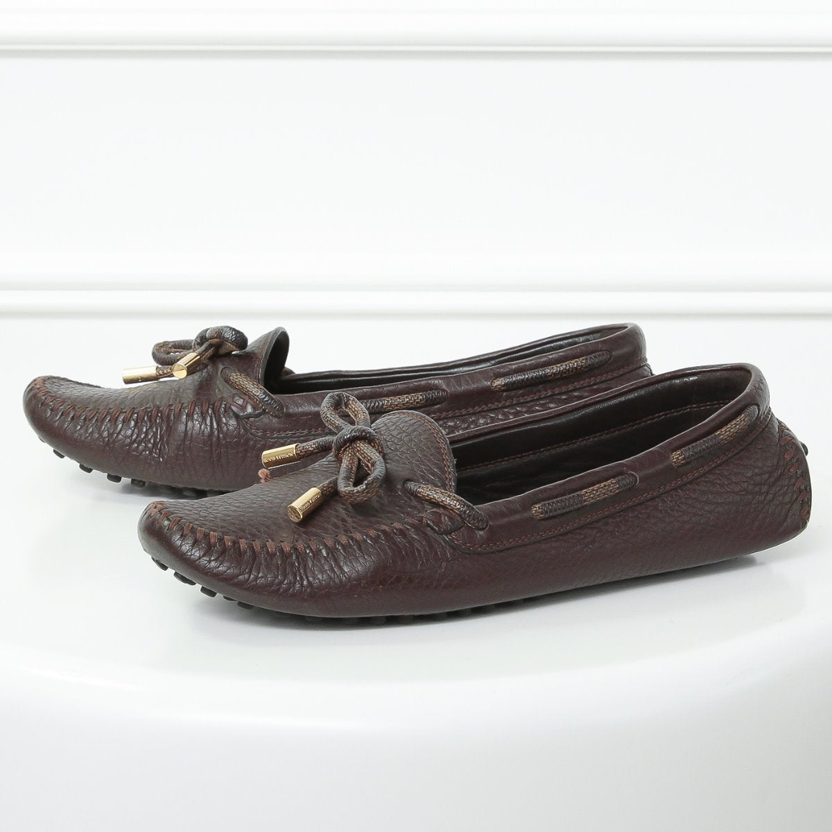Louis Vuitton Ebene Gloria Loafers 37.5