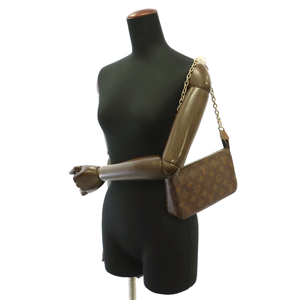 LOUIS VUITTON Pochette Accessoires BrownM82766 Monogram