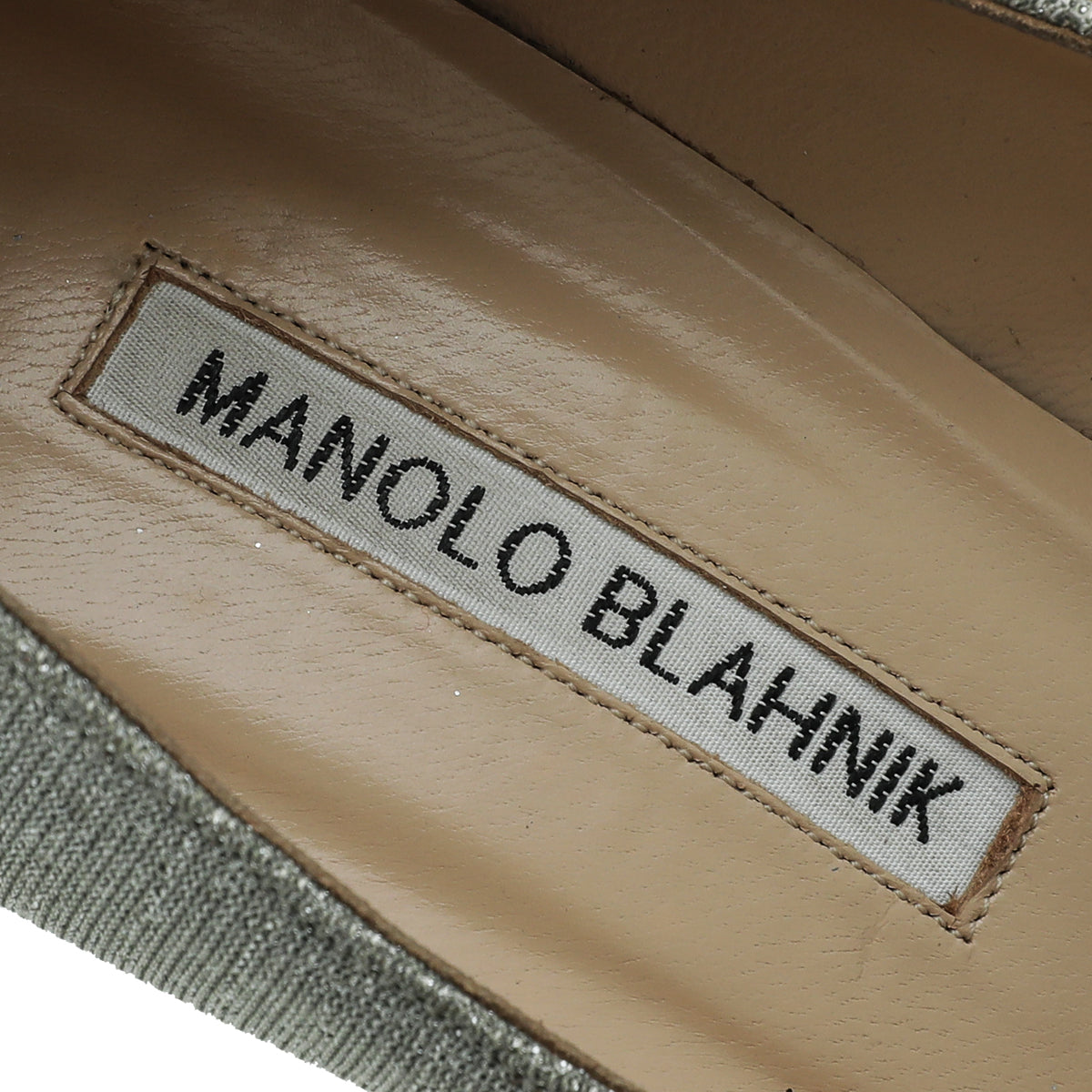 Manolo Blahnik Silver Notturno Glitter Hangisi Bride Pump 39