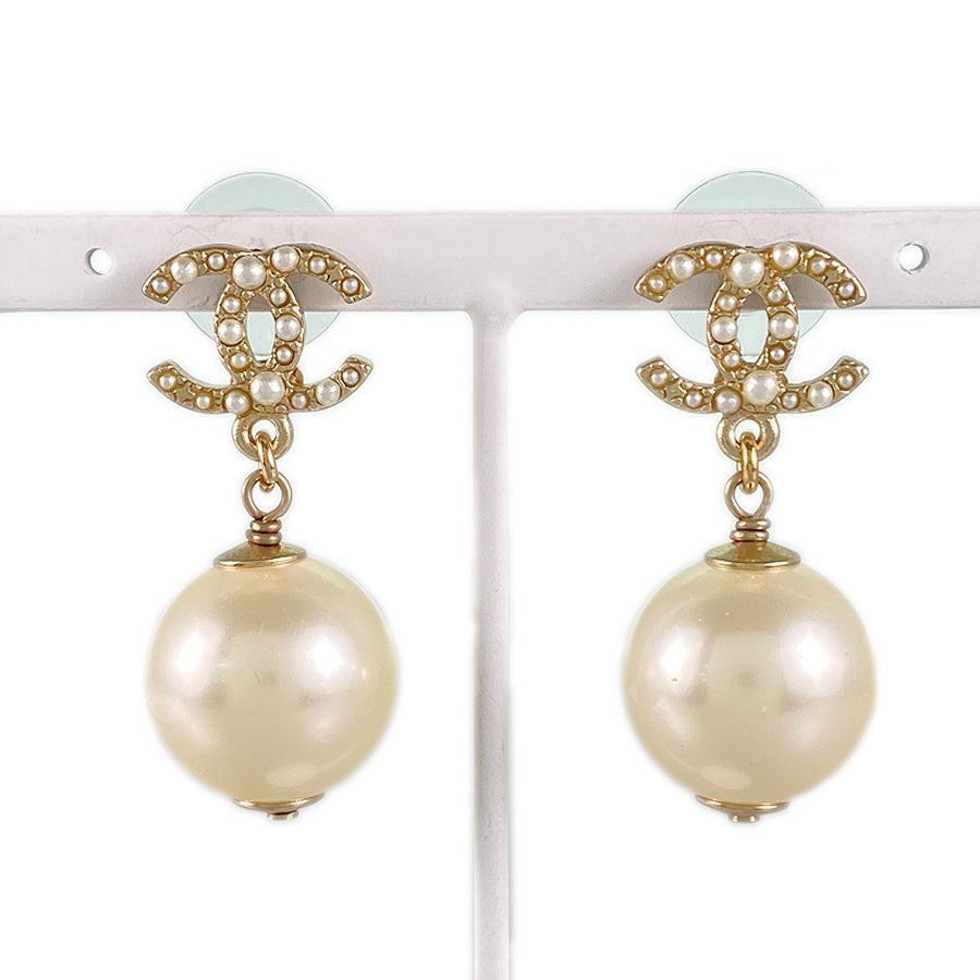 CHANEL COCO Mark Earring