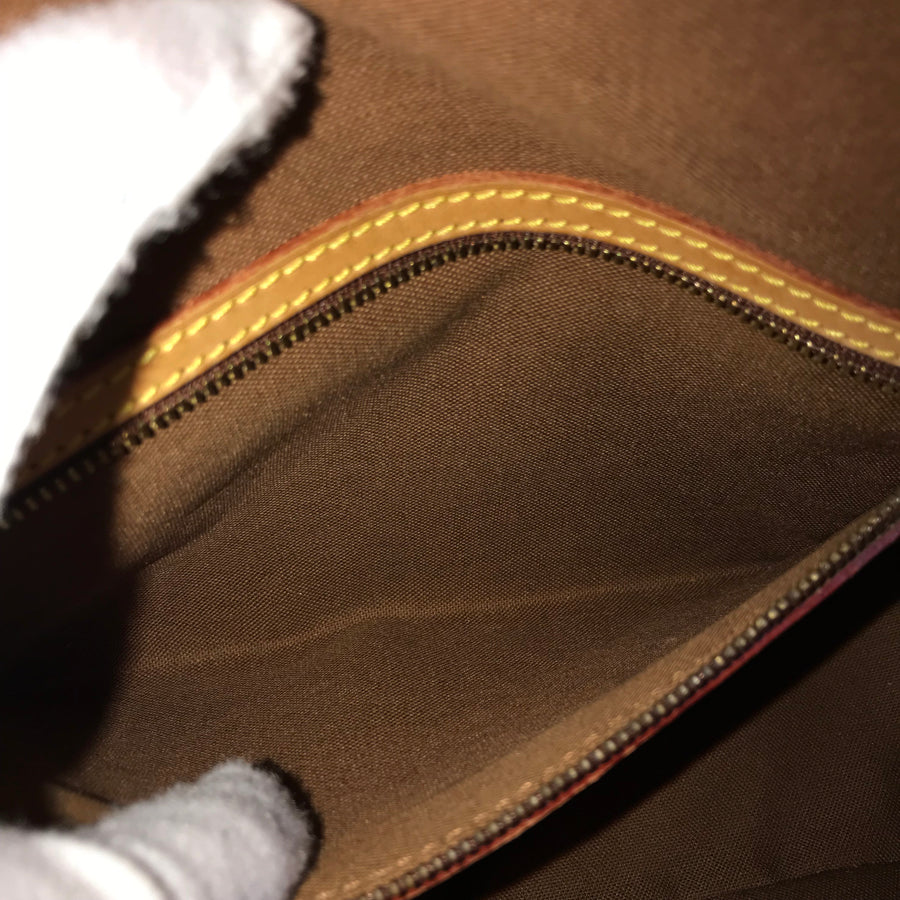 LOUIS VUITTON Monogram Sologne M42250 Shoulder bag