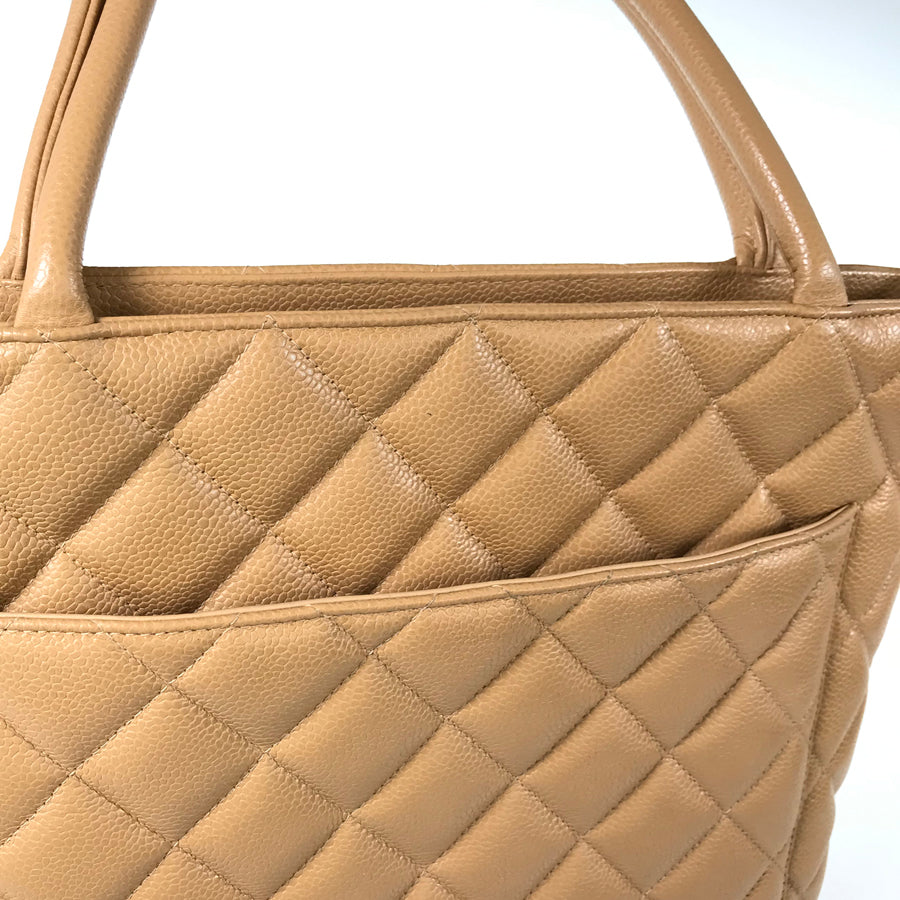 CHANEL Reissue Tote Tote bag