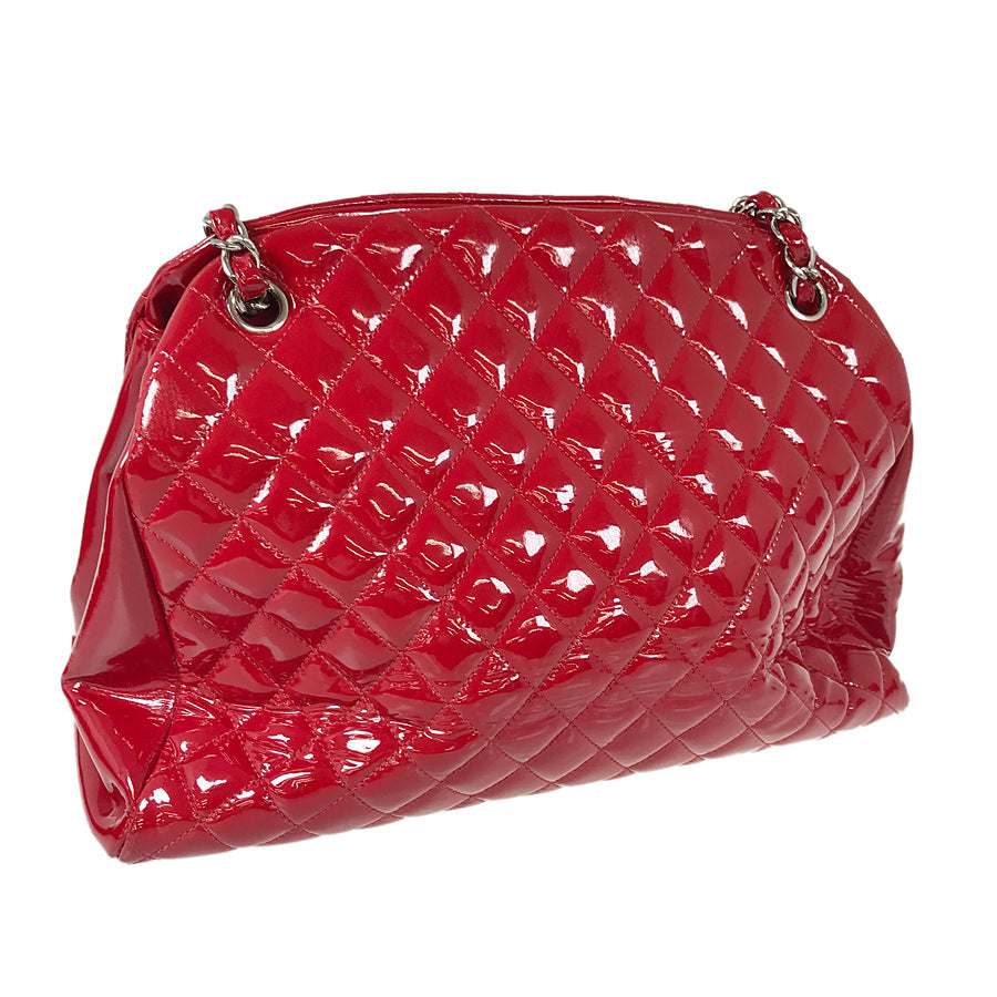 CHANEL Mademoiselle Shoulder bag