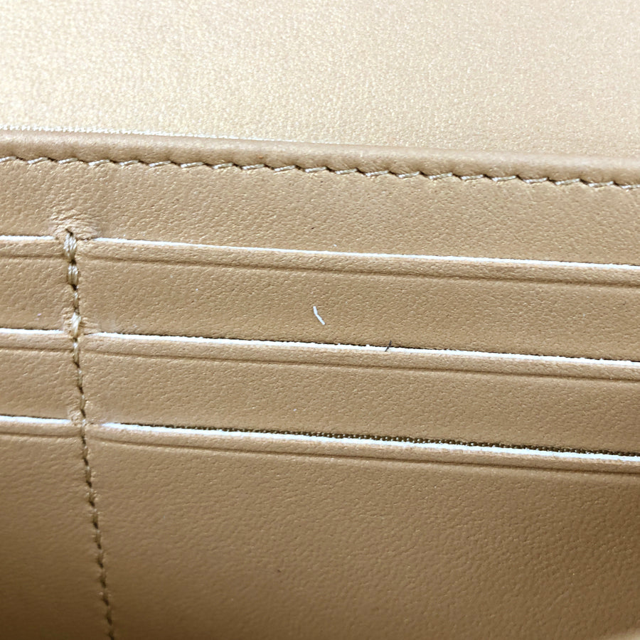 CHANEL New Camellia Long wallet