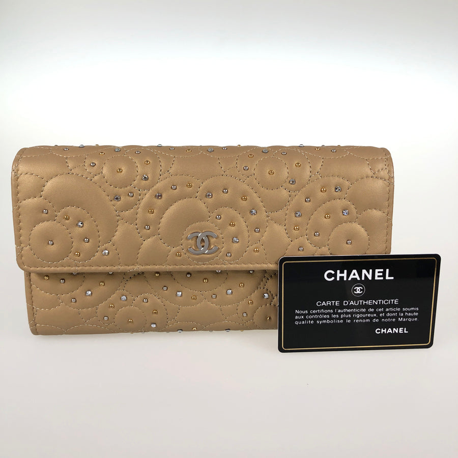 CHANEL New Camellia Long wallet