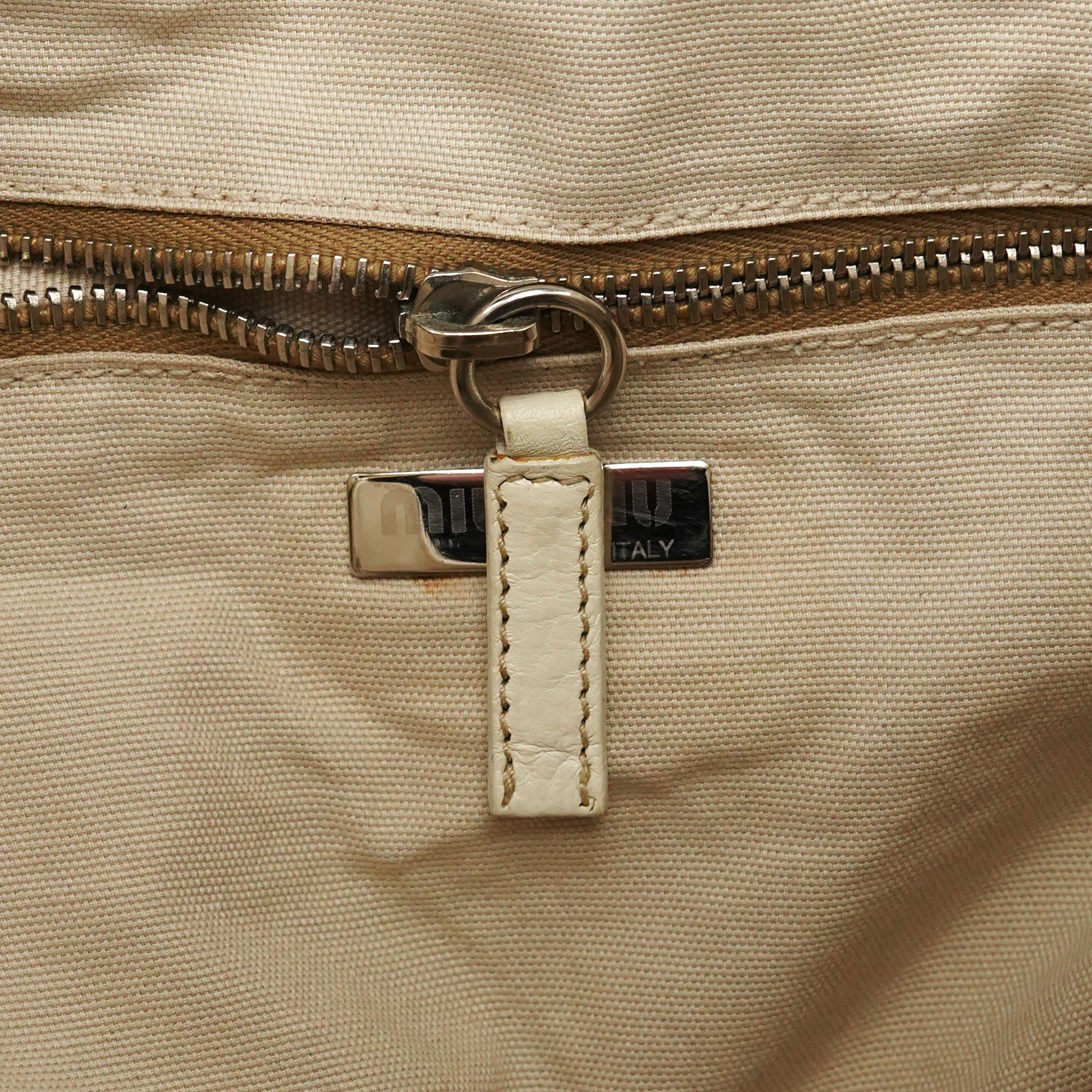 Beige Canvas Floral Appliqué Shoulder Bag