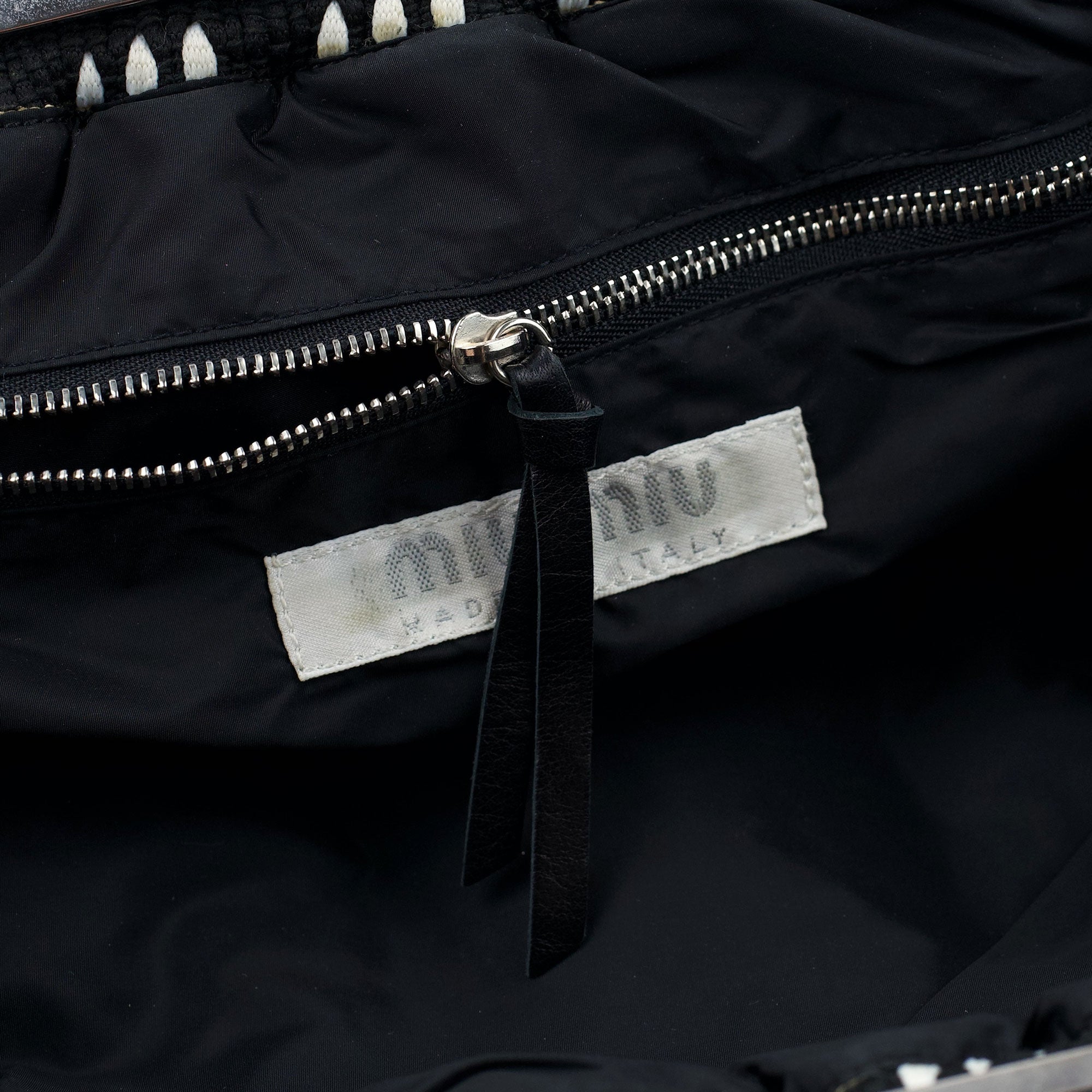 Black White Woven Canvas Shoulder Bag