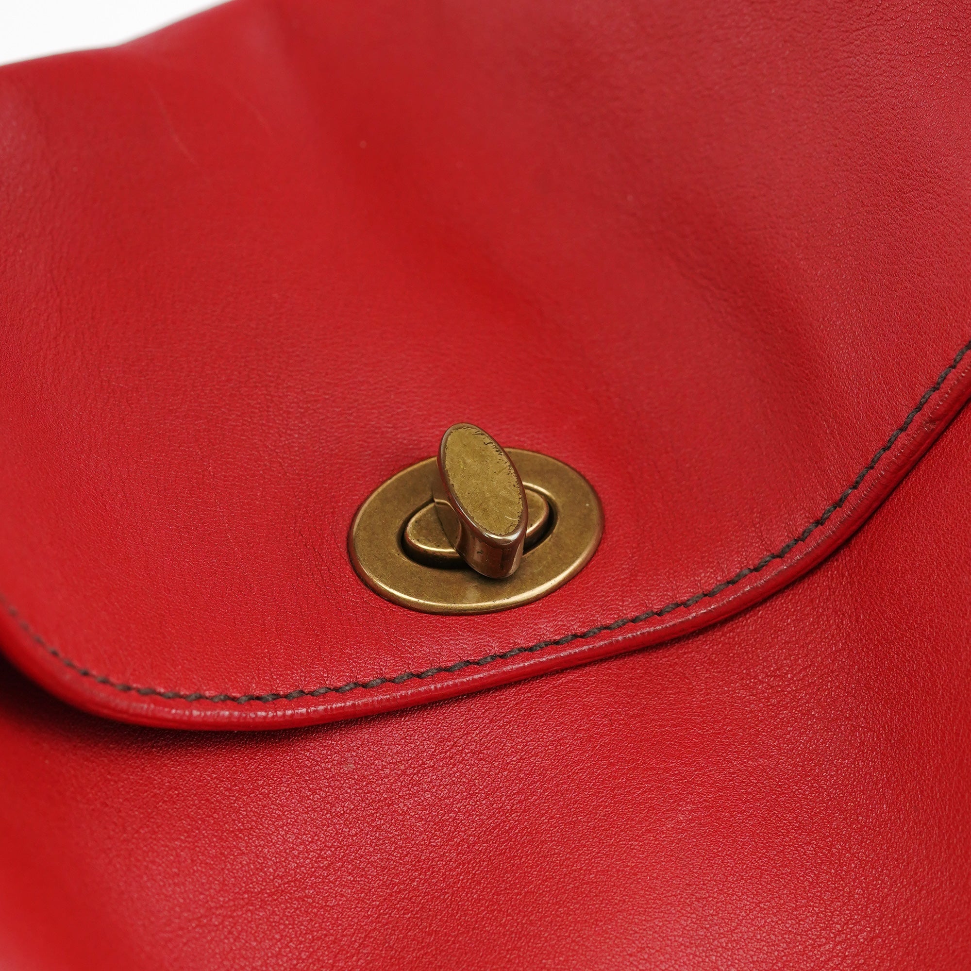 Fall 2003 Red Calfskin Turnlock Hobo Bag