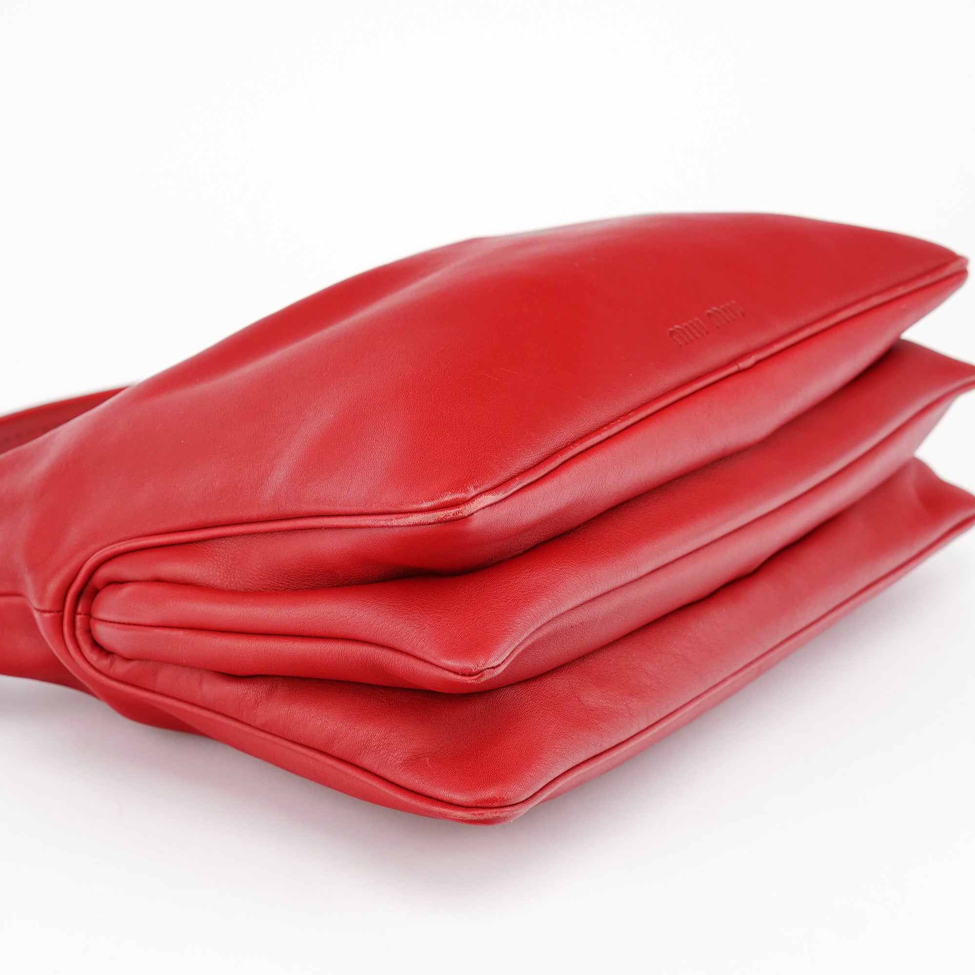 Fall 2003 Red Calfskin Turnlock Hobo Bag