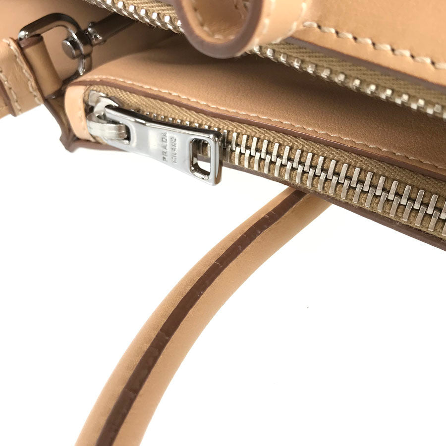 PRADA BN2762 Hand bag