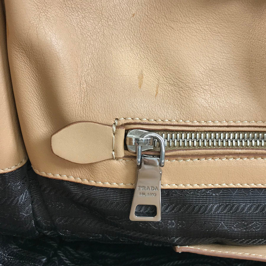 PRADA BN2762 Hand bag