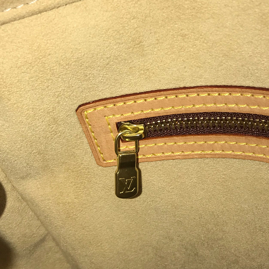 LOUIS VUITTON Monogram Looping GM M51145 Shoulder bag