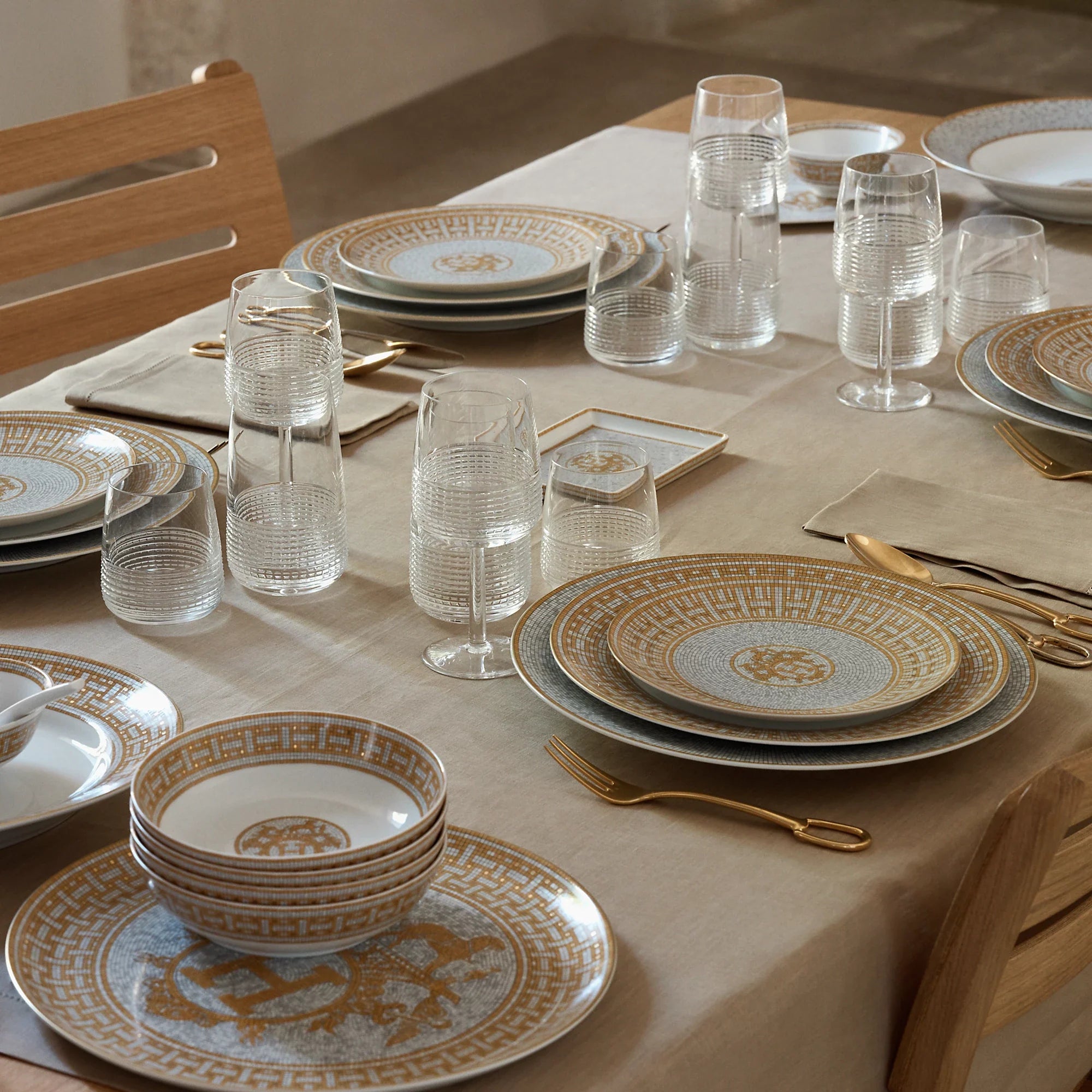 Hermes Porcelain Mosaique Au 24 Gold Dinner Plate (Set of 2)