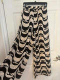Chanel 2021 SS Wave Pants – Black & White