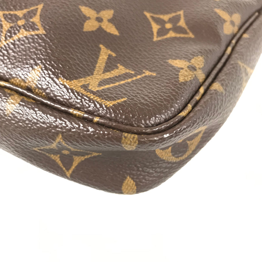 LOUIS VUITTON Monogram Pochette Accessoires M51980 Pouch