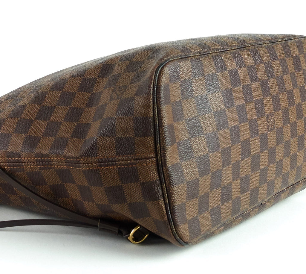 Louis Vuitto Neverfull MM Damier Ebène Canvas Tote Bag