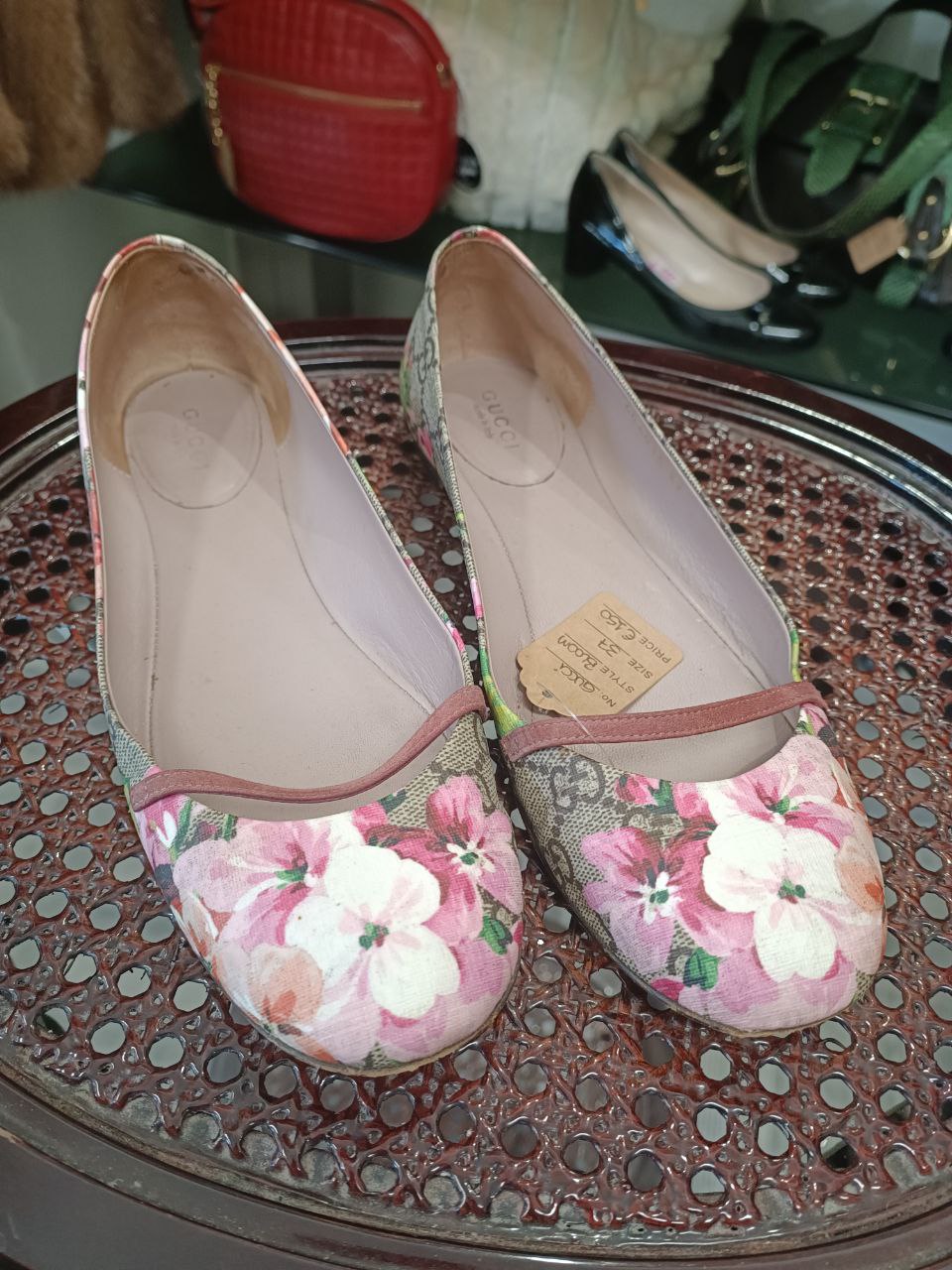 Gucci