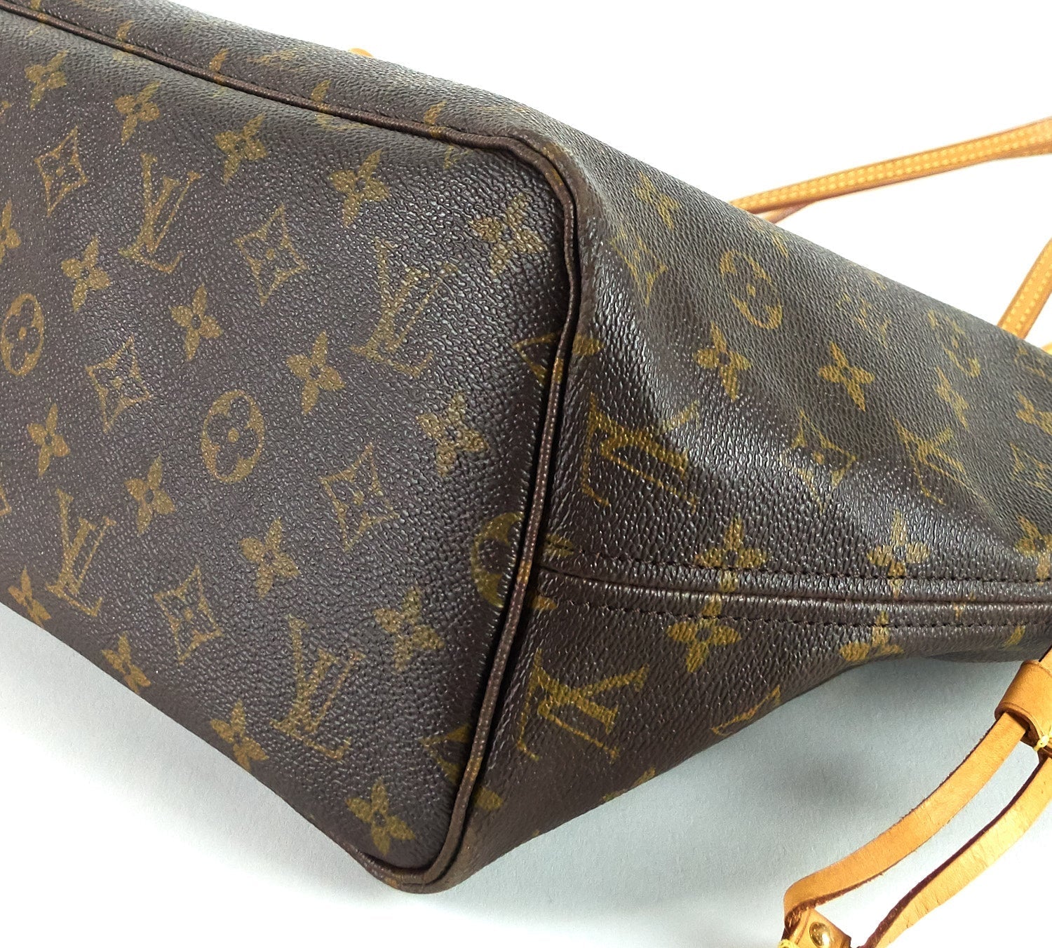 Louis Vuitto Neverfull MM Monogram Canvas Tote Bag