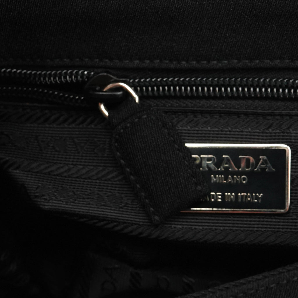 1996 Black Tessuto Swing Nylon Chain Shoulder Bag