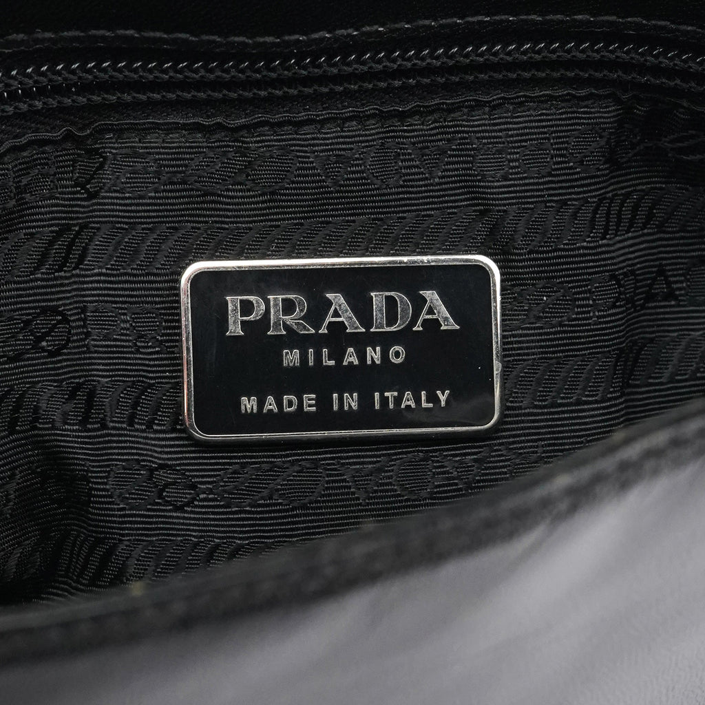 1996 Black Vitello Swing Calfskin Chain Shoulder Bag