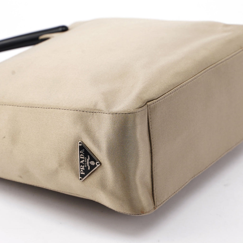 1998 Beige Satin Plastic Tote