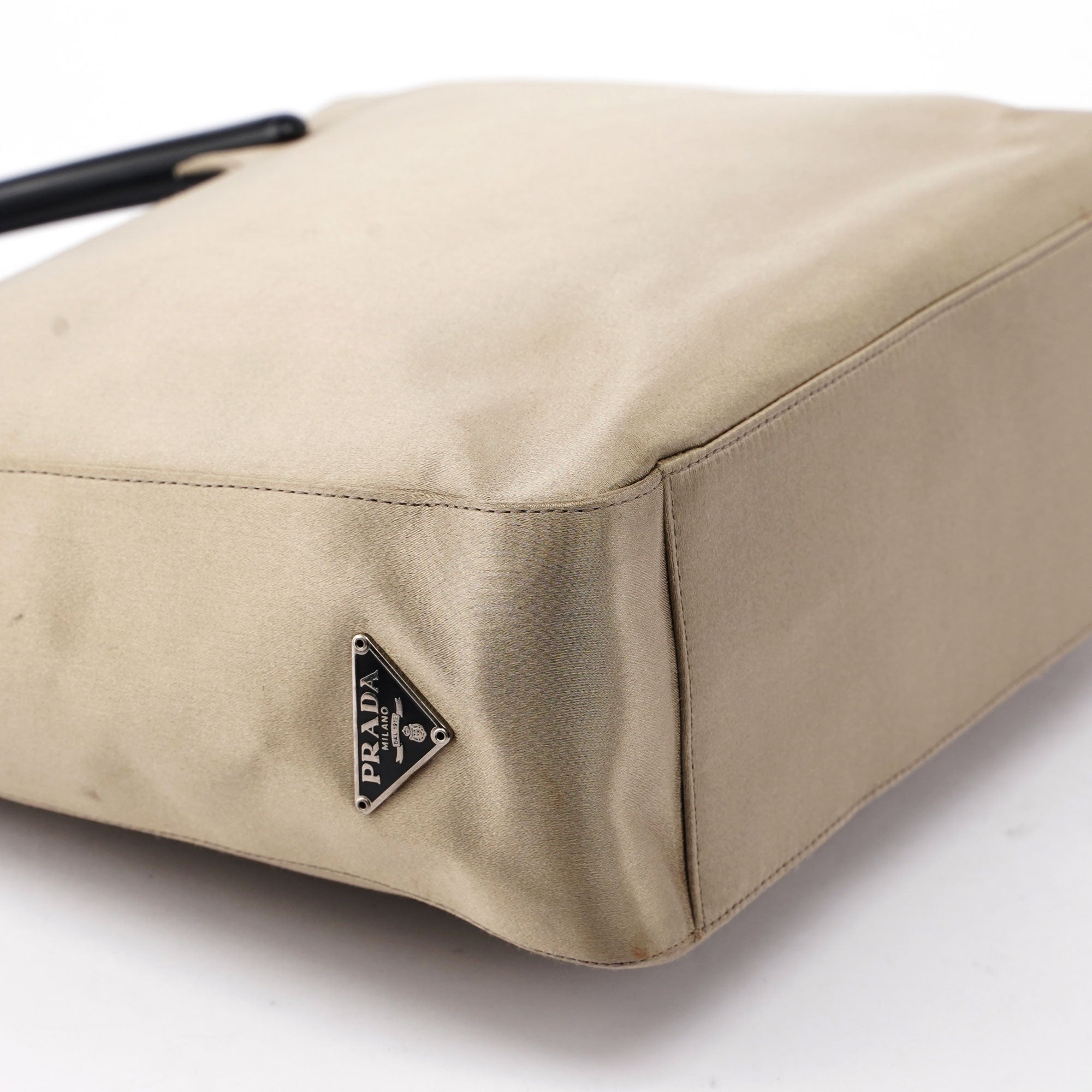1998 Beige Satin Plastic Tote