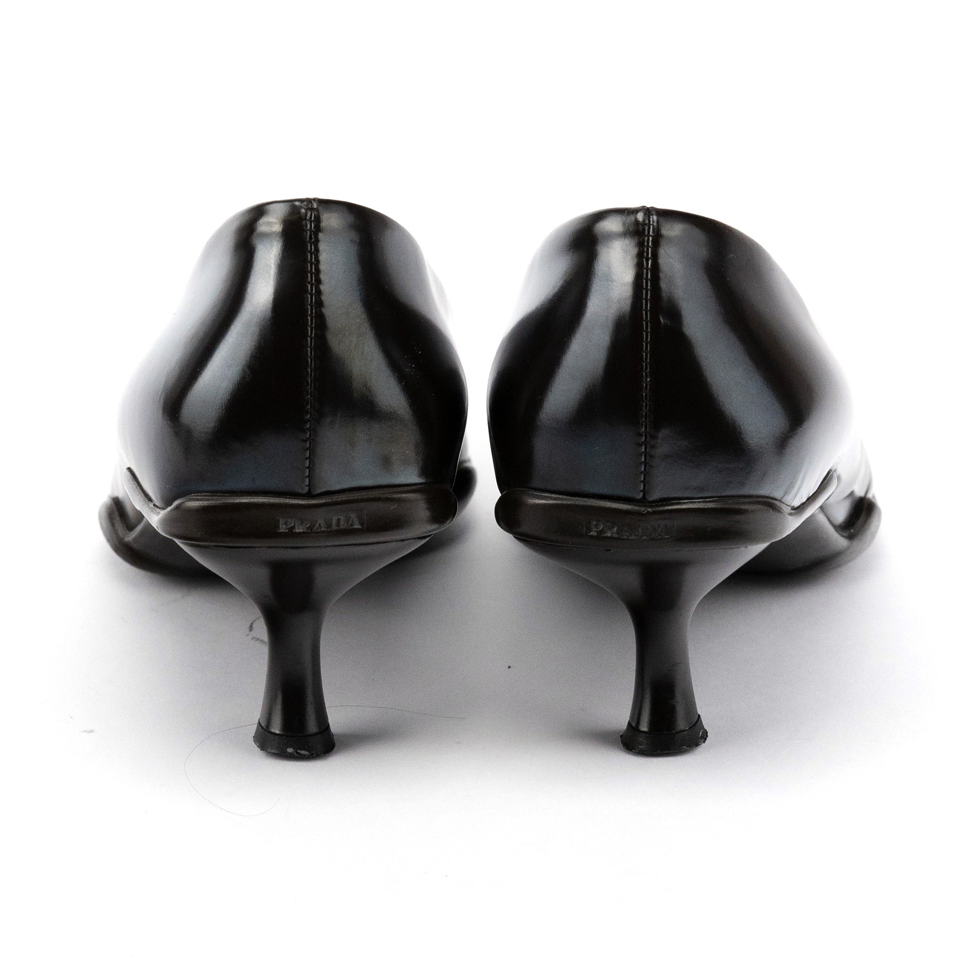 1998 Black Leather Sculpted Sole Kitten Heels