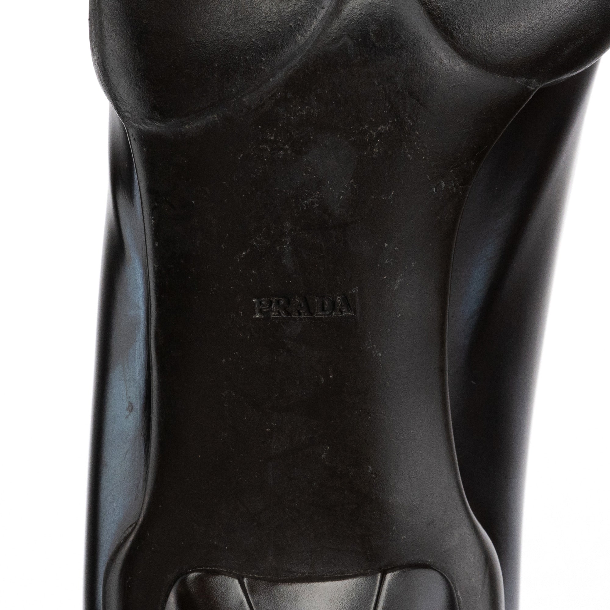 1998 Black Leather Sculpted Sole Kitten Heels