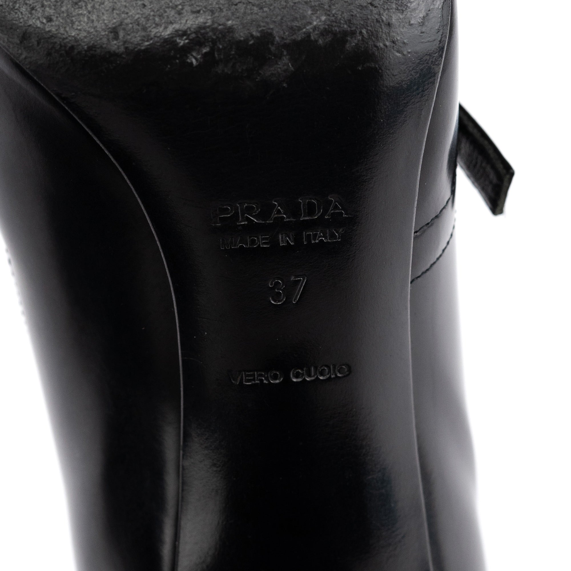 1998 Black Leather Square Toe Mary Jane Pumps