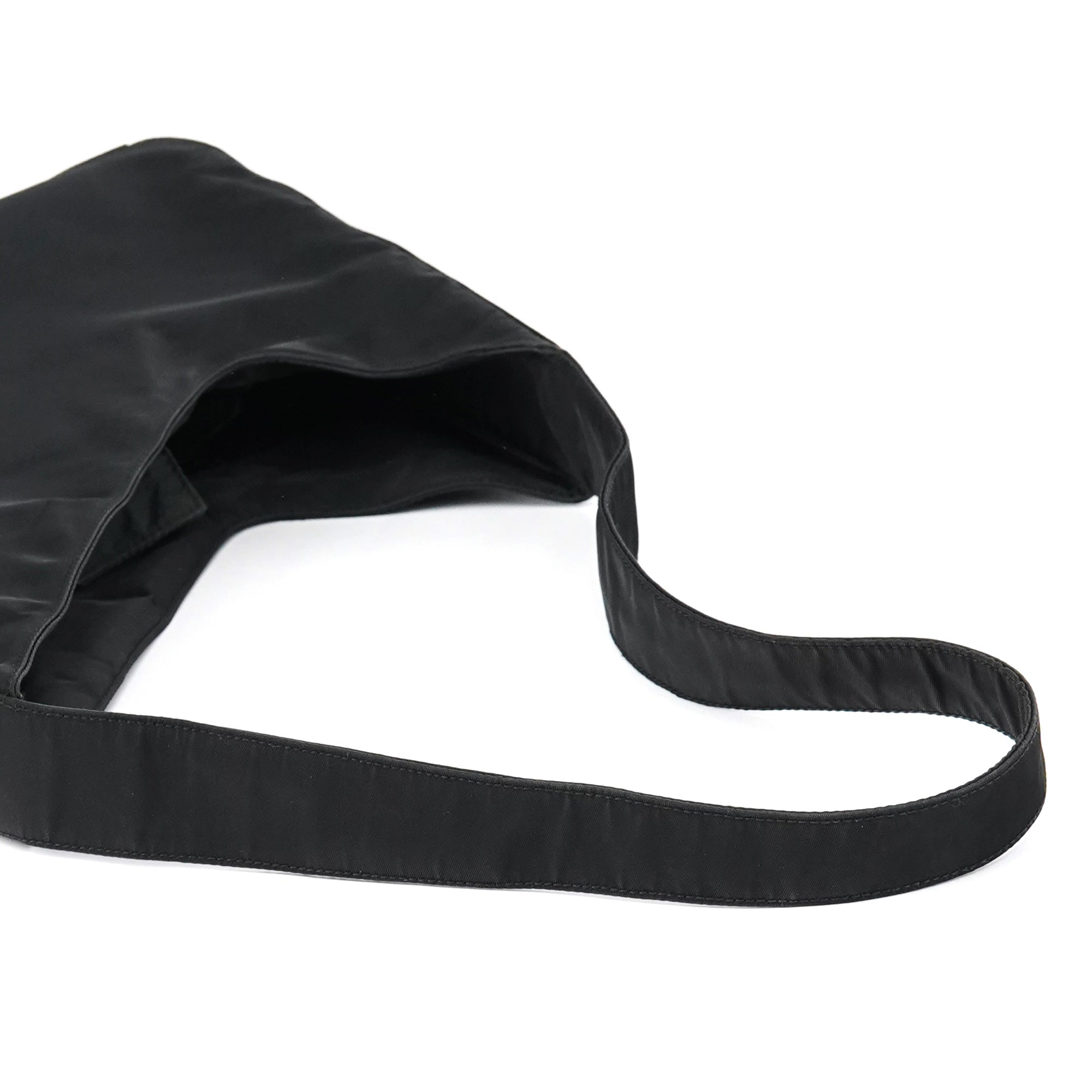 1998 Black Tessuto Asim Shoulder Bag